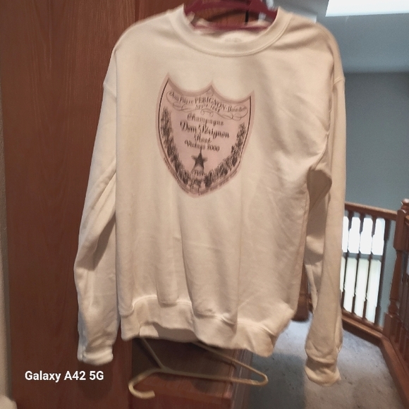 Dom Pèrignon sweatshirt - Picture 1 of 9